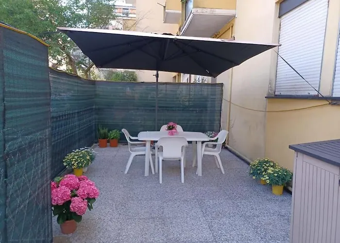 La Casa Di Lila - Con Giardino E Posto Auto Coperto Lejlighed